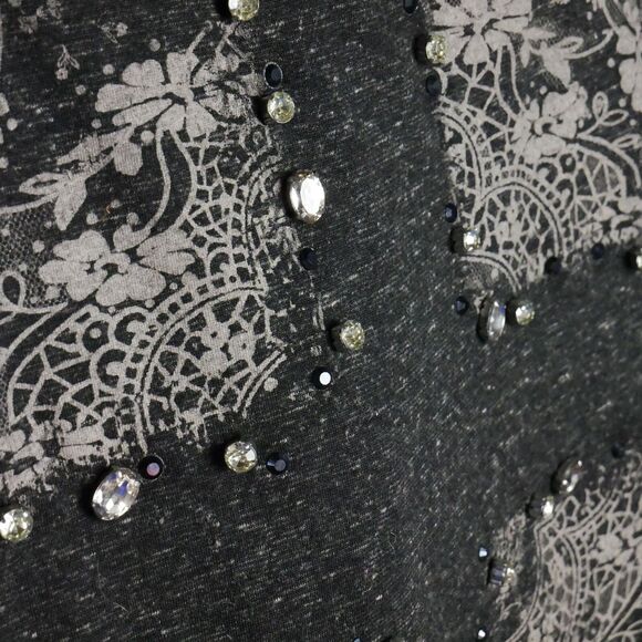 Decree Womens Size M Cap Sleeve Dark Gray Rhinestone Adorned T Shirt - Picture 5 of 11